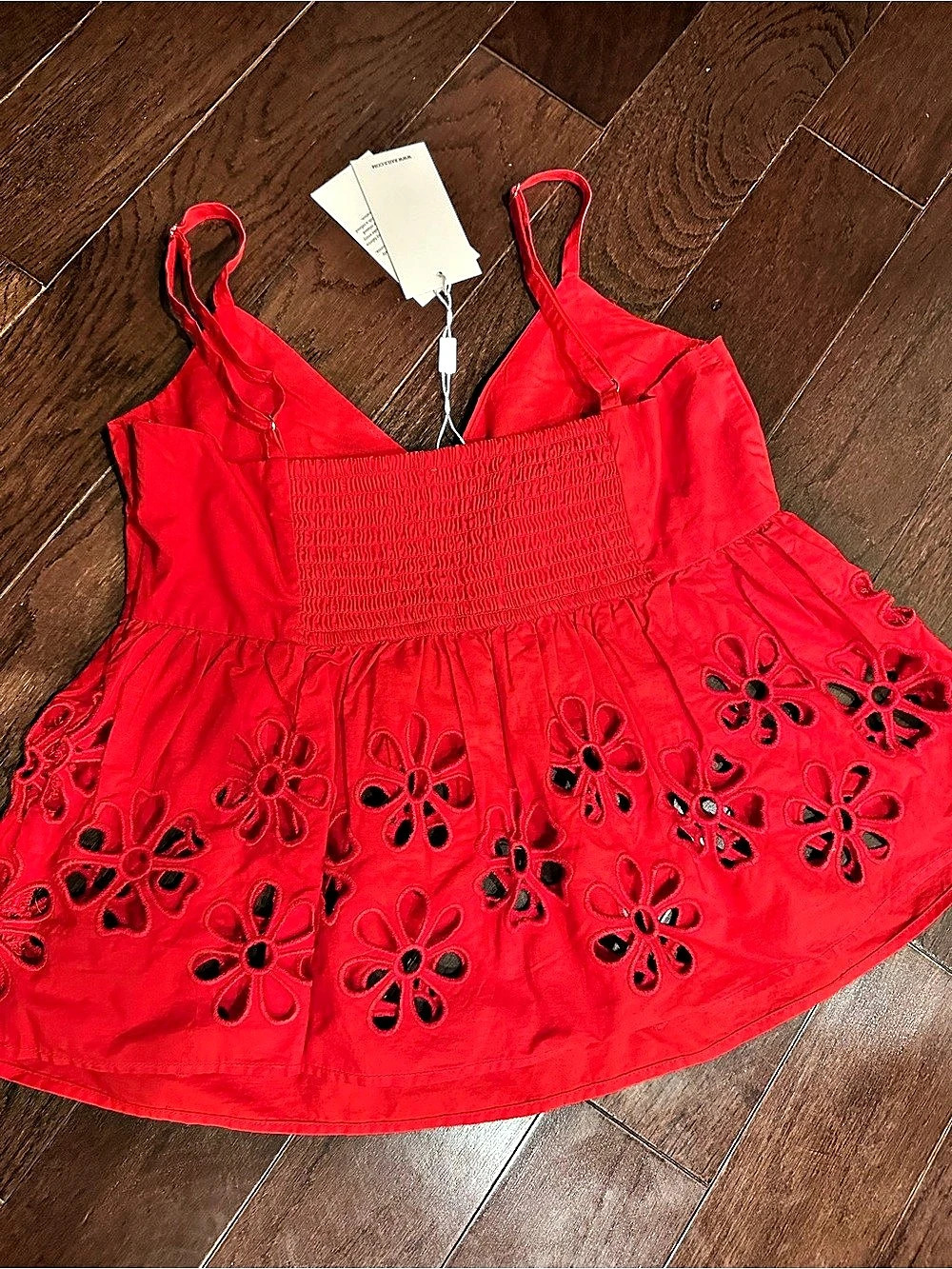 Rails Meru Top Cutout Floral Cami Red XS NWT - Picture 4 of 8